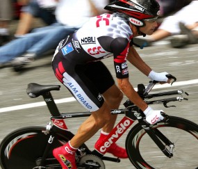 开云官网-魔笛终章前的绝响，阿诺德点燃D组战火，克罗地亚用经验碾碎瑞士