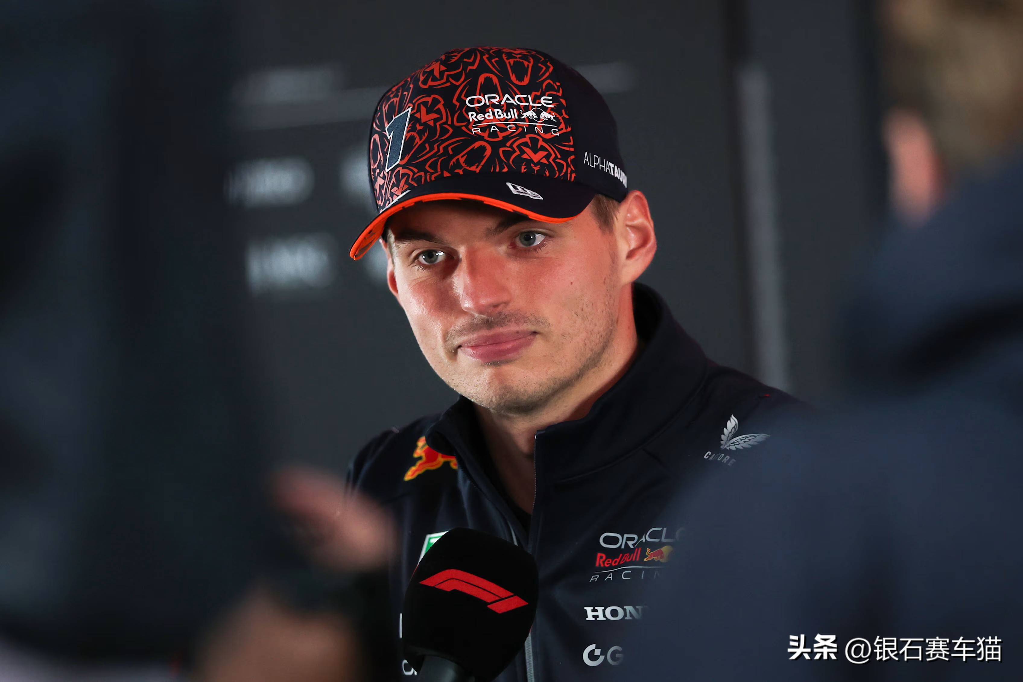 红牛二队绝杀威廉姆斯,维斯塔潘高光表现 红牛二队绝杀威廉姆斯,维斯塔潘高光表现