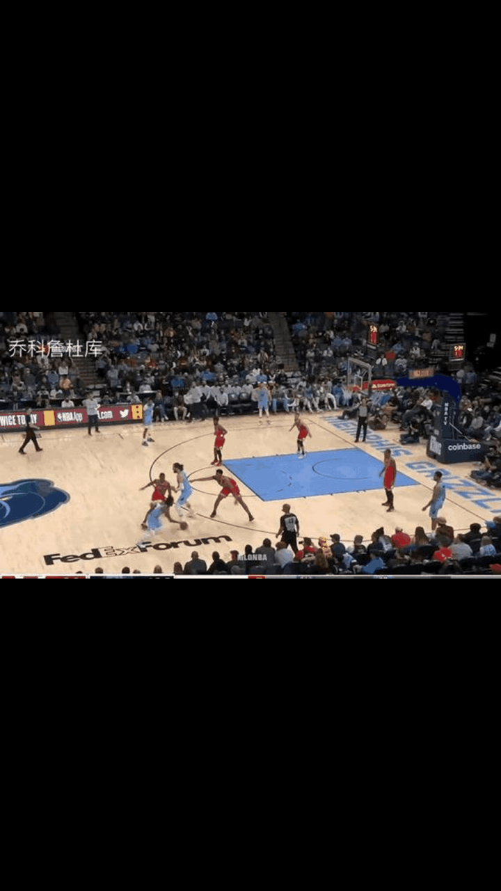 公牛轻取魔术,莫兰特点燃赛场 公牛轻取魔术,莫兰特点燃赛场